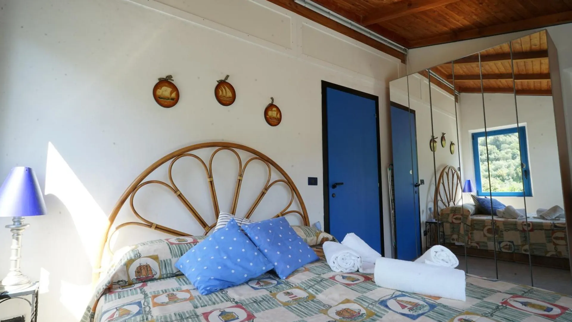 Sea View Blue Apartment La Spezia