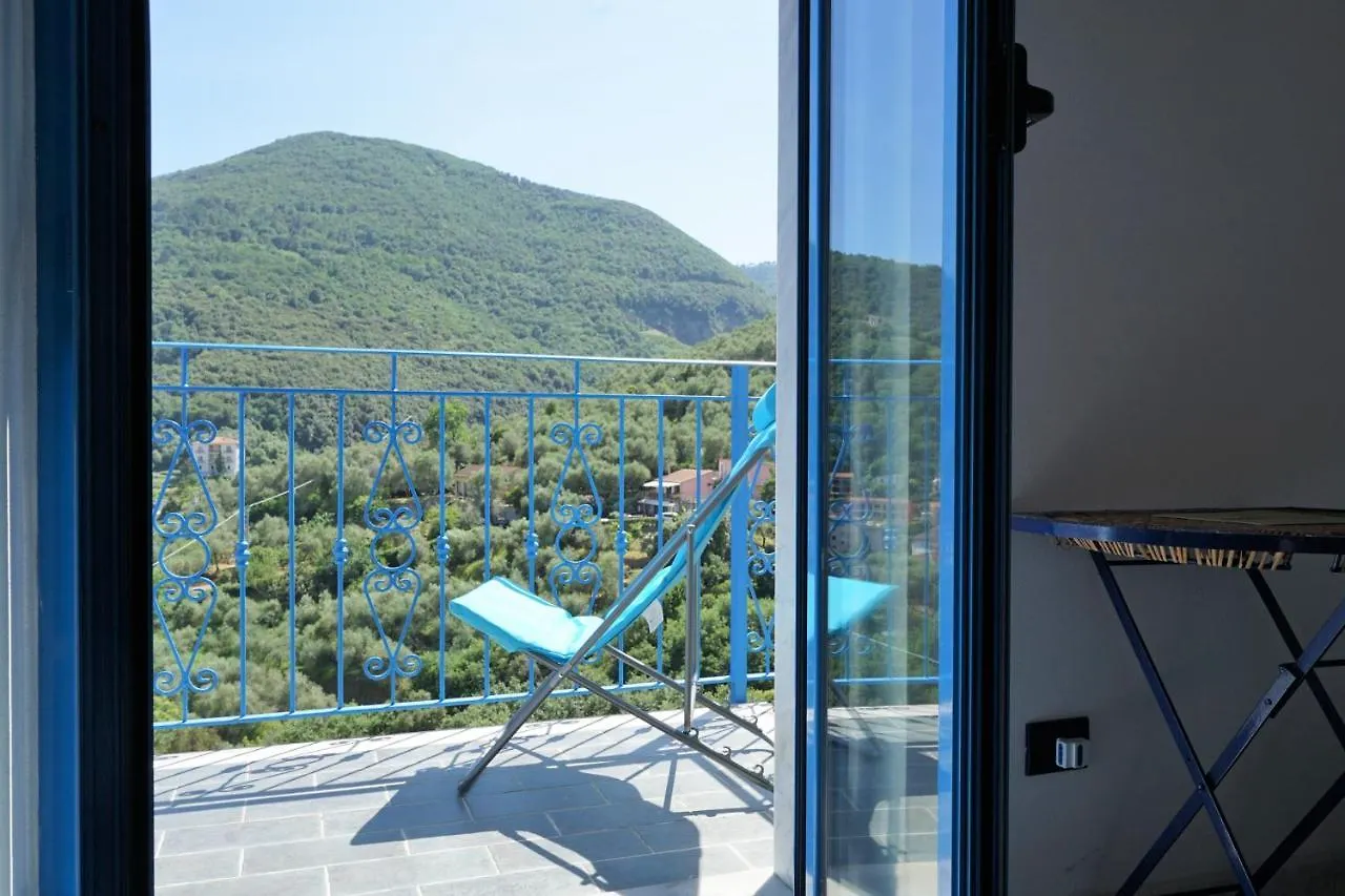 Sea View Blue Apartment La Spezia